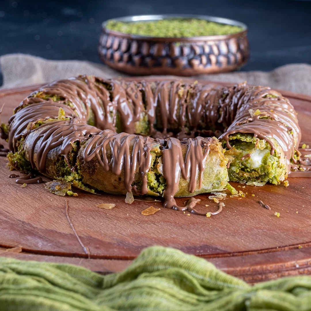 Çikolatalı Simit Katmer